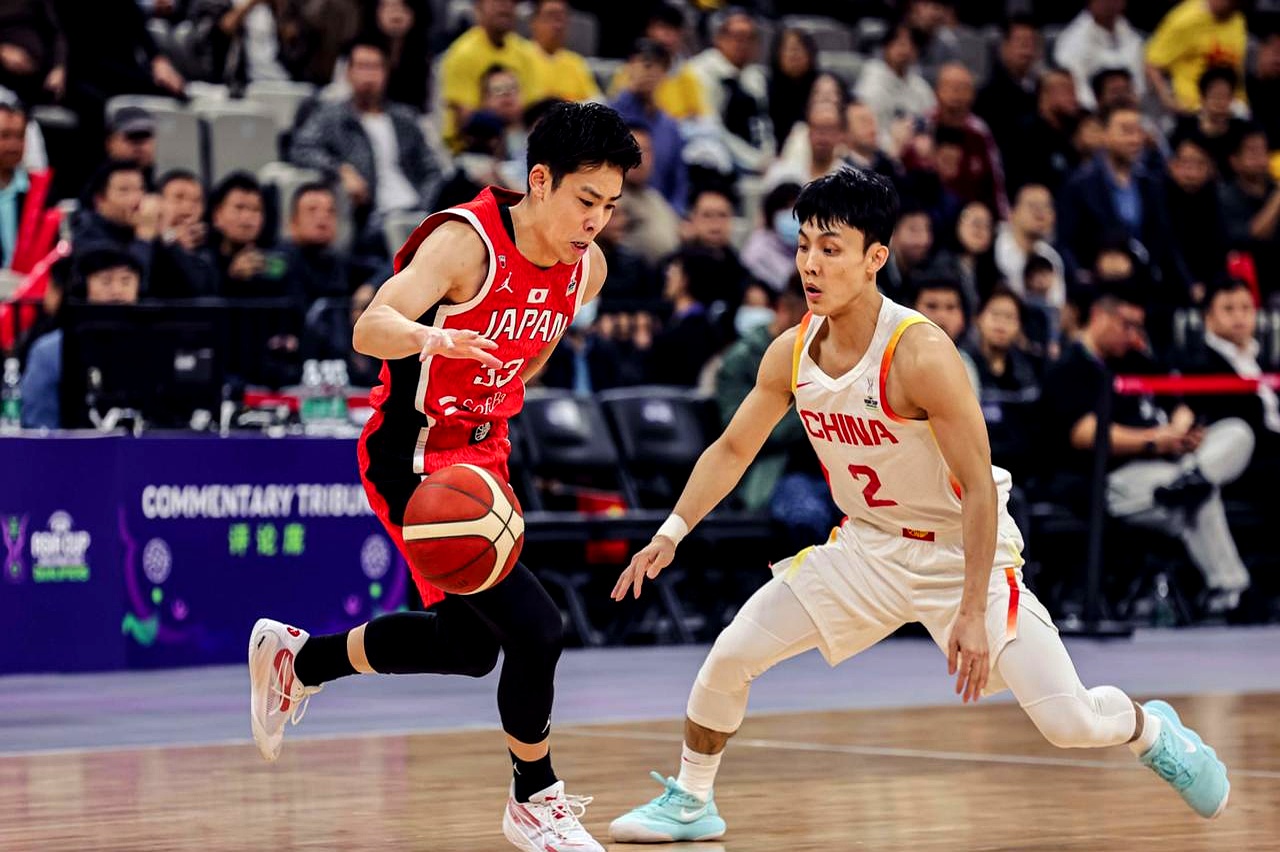 包含风云突变多伦多猛龙冲刺阶段豪取连胜；CBA季后赛版图或变；引发热议；年轻球员得到机会的词条